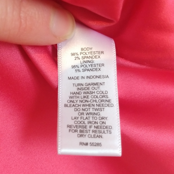 Express | Pink Ruffle Blouse - Picture 8 of 8